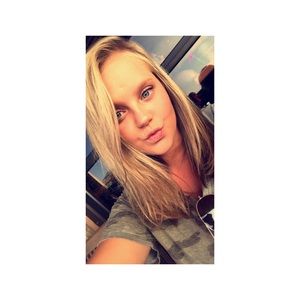 Meet your Posher, Paris